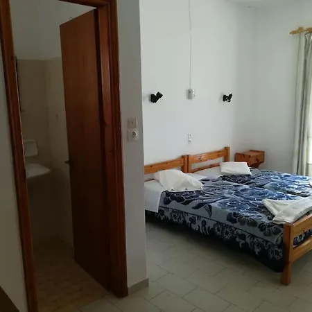 Athina 2 Апартаменты *