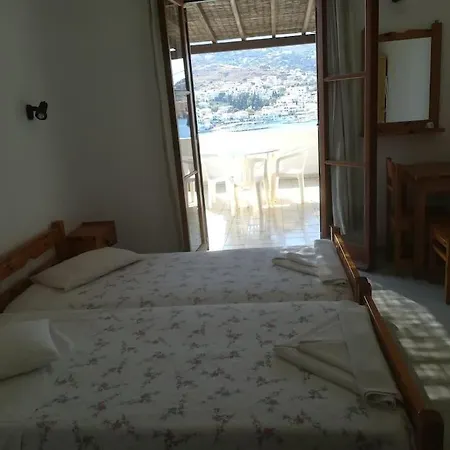 Athina 2 Batsi (Andros)